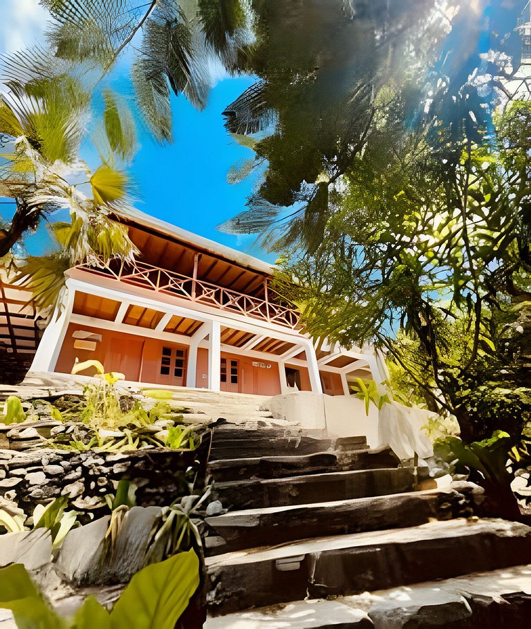 The Palms - Rustic Luxury in Providencia