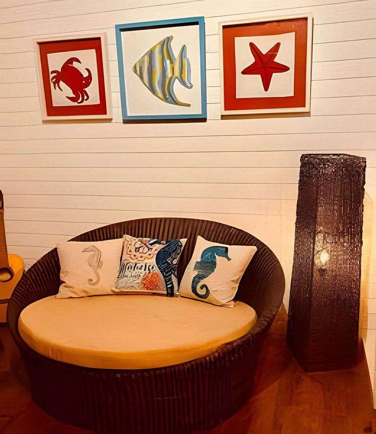 The Palms - Rustic Luxury in Providencia
